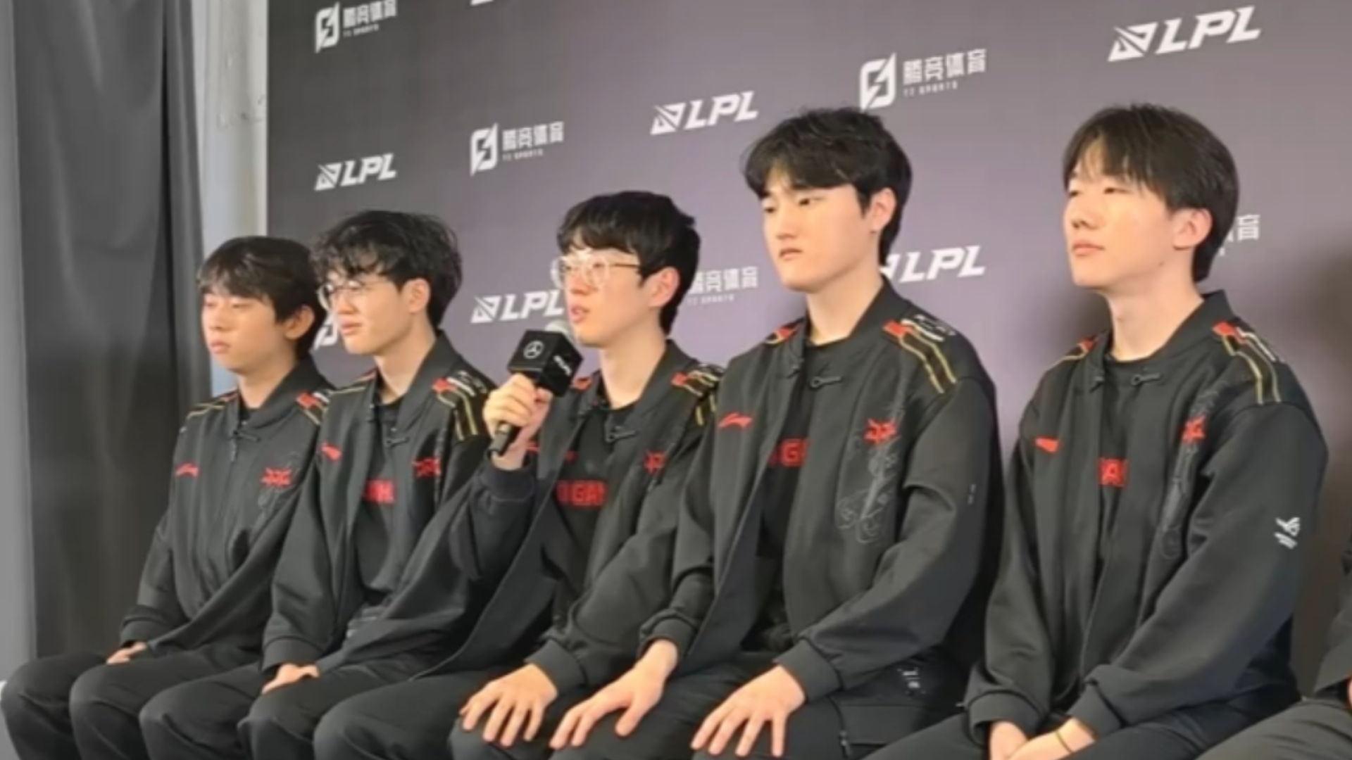 关于Scout遭遇十二持续失利，SKT教练压力巨大！引发球迷热议的信息