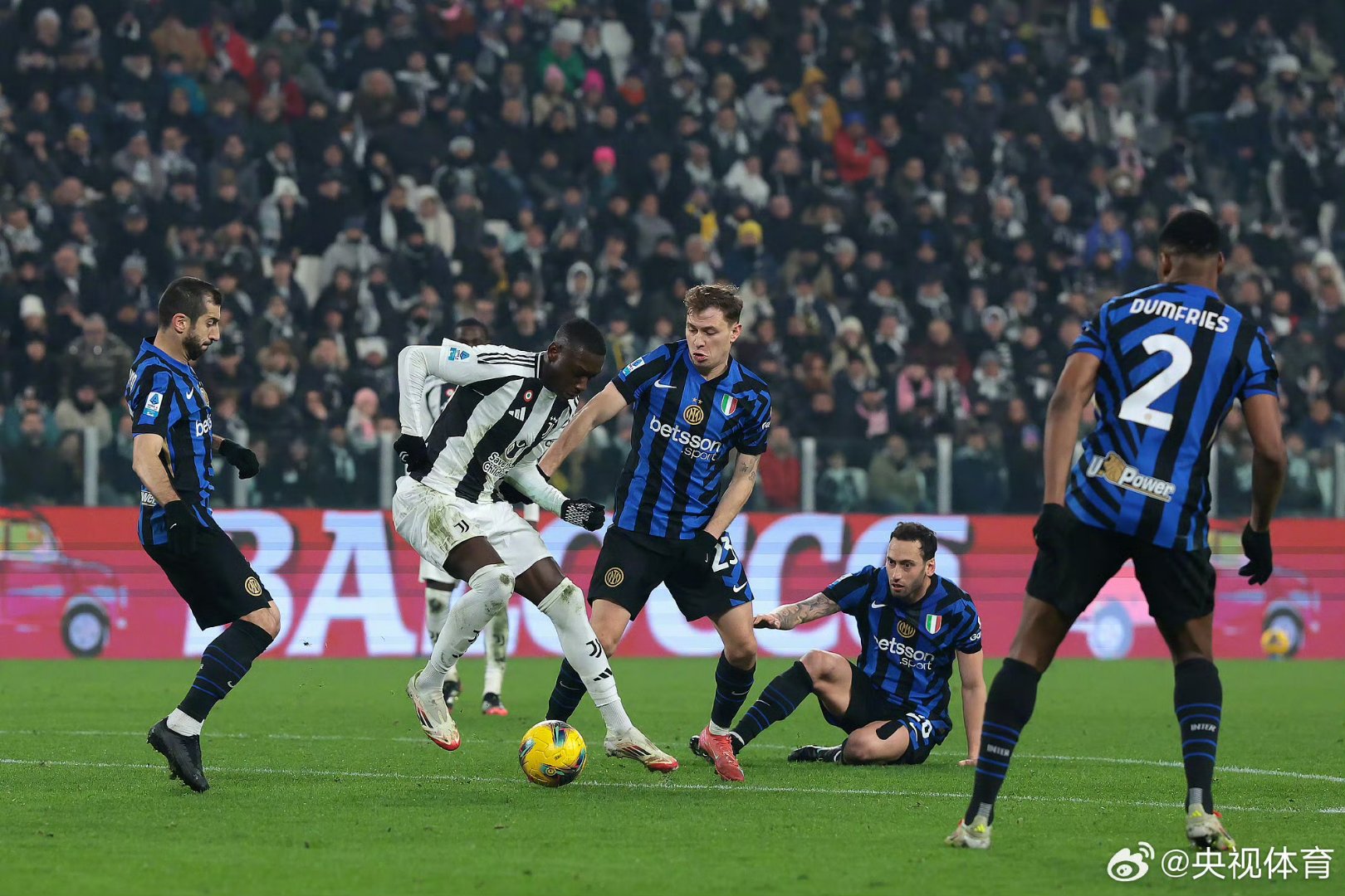 尤文图斯训练开放日；今晚伤情更新引欢呼；意大利杯在即；球队文化再被提及