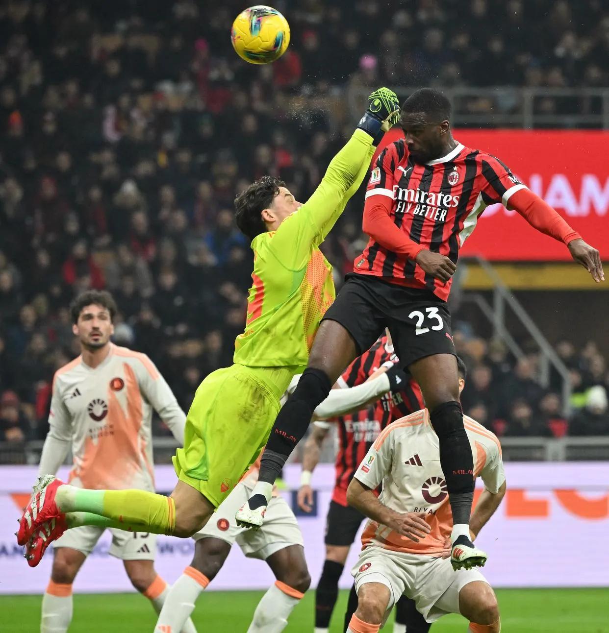 关于那不勒斯迎欧联关键赛，关键时刻单刀错失，赛场秩序良好，纪律约束更严格的信息