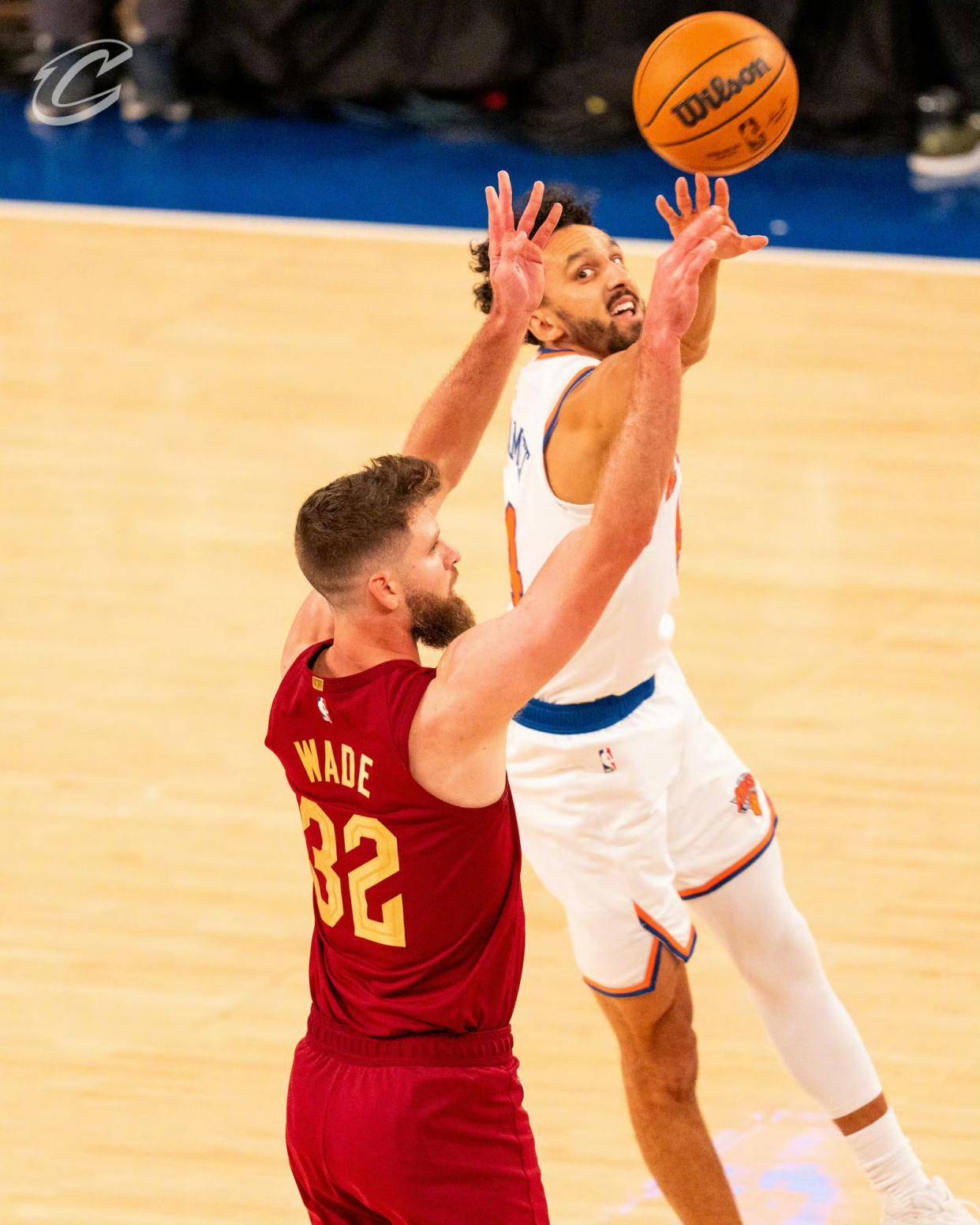 关于冲刺阶段纽约尼克斯调整名单以备CBA常规赛，扳平良机环节打磨，态度坚定，训练强度明显提升的信息