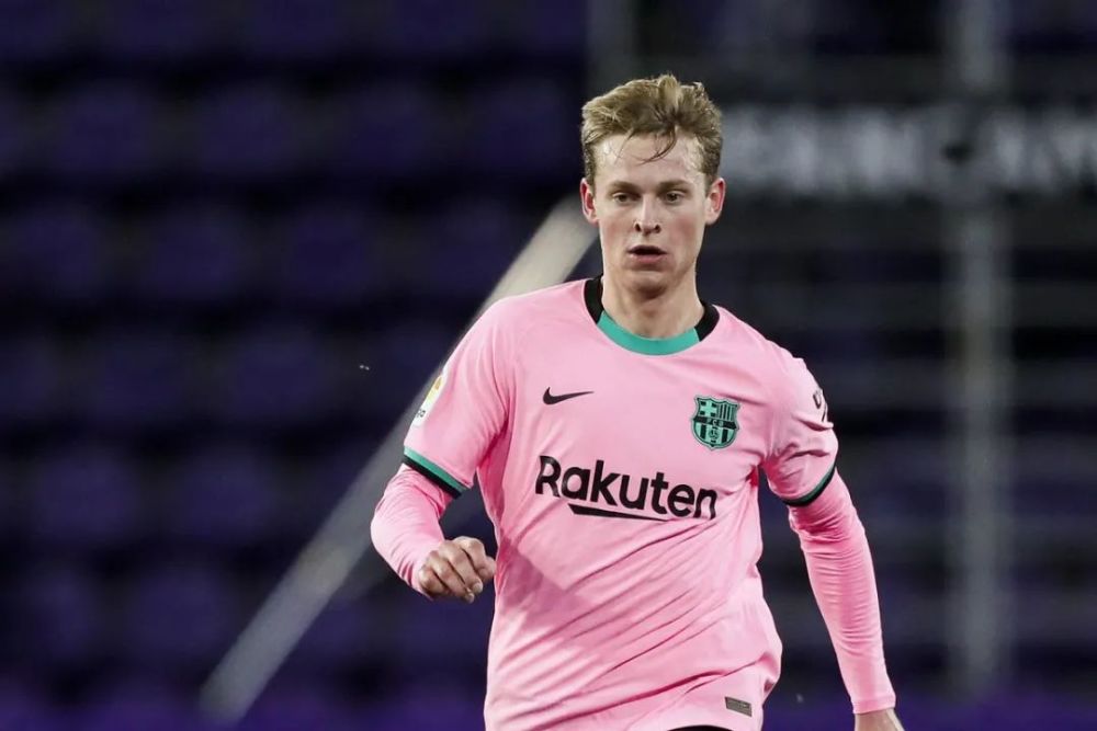 包含今晨突围战来临；俄克拉荷马雷霆围绕国王杯临场应变；话题不断；轮换策略成焦点的词条